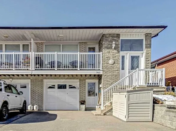 765 Annamore Rd, Mississauga, ON L4Y 2V6