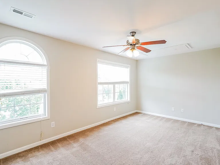 1256 Baker Creek Dr — Photo 13