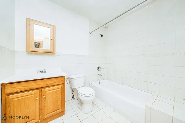 Rented by Nooklyn NYC LLC | media 6