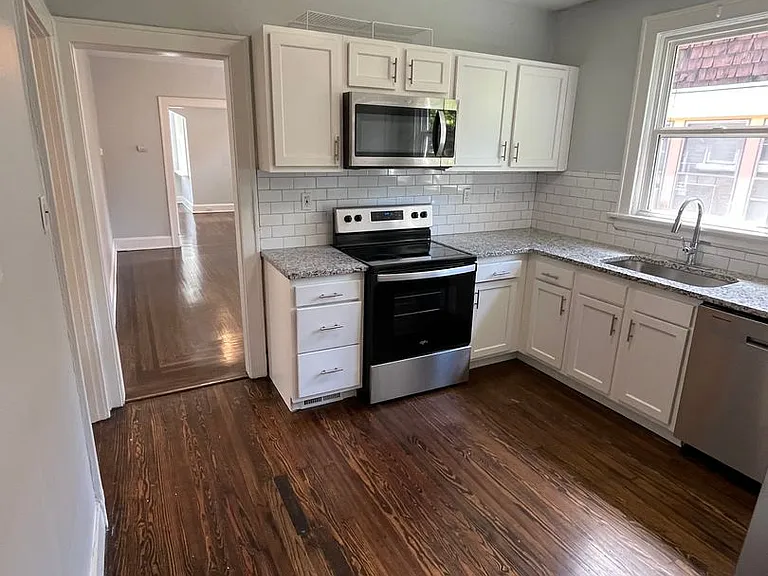 682 Greenwood Ave — Photo 27