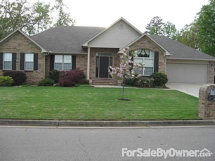 1st image of 606 S Durant Ave