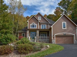 402 Deer Ridge Ln, Champion, PA 15622
