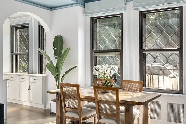 Sold by Compass | media 3