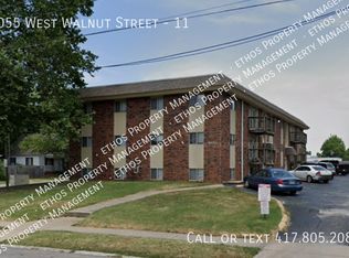 1055 W Walnut St #11, Springfield, MO 65806