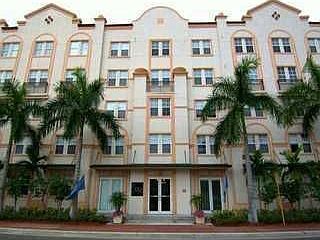1st image of 533 NE 3rd Ave APT 307