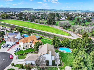 325 Fieldstone Court, Vacaville, CA, 95687