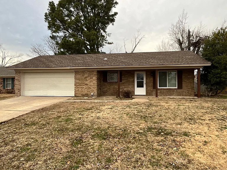 9405 Enid St — Photo 38