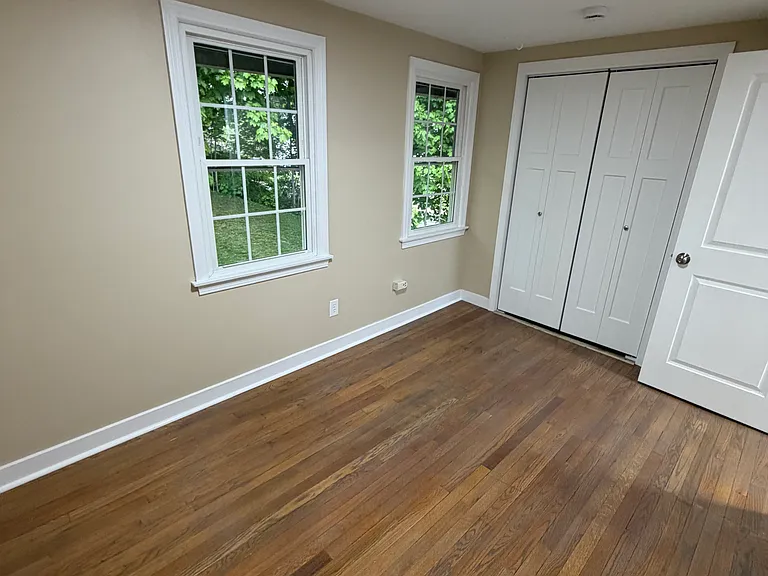 72 Berlin Ave — Photo 12