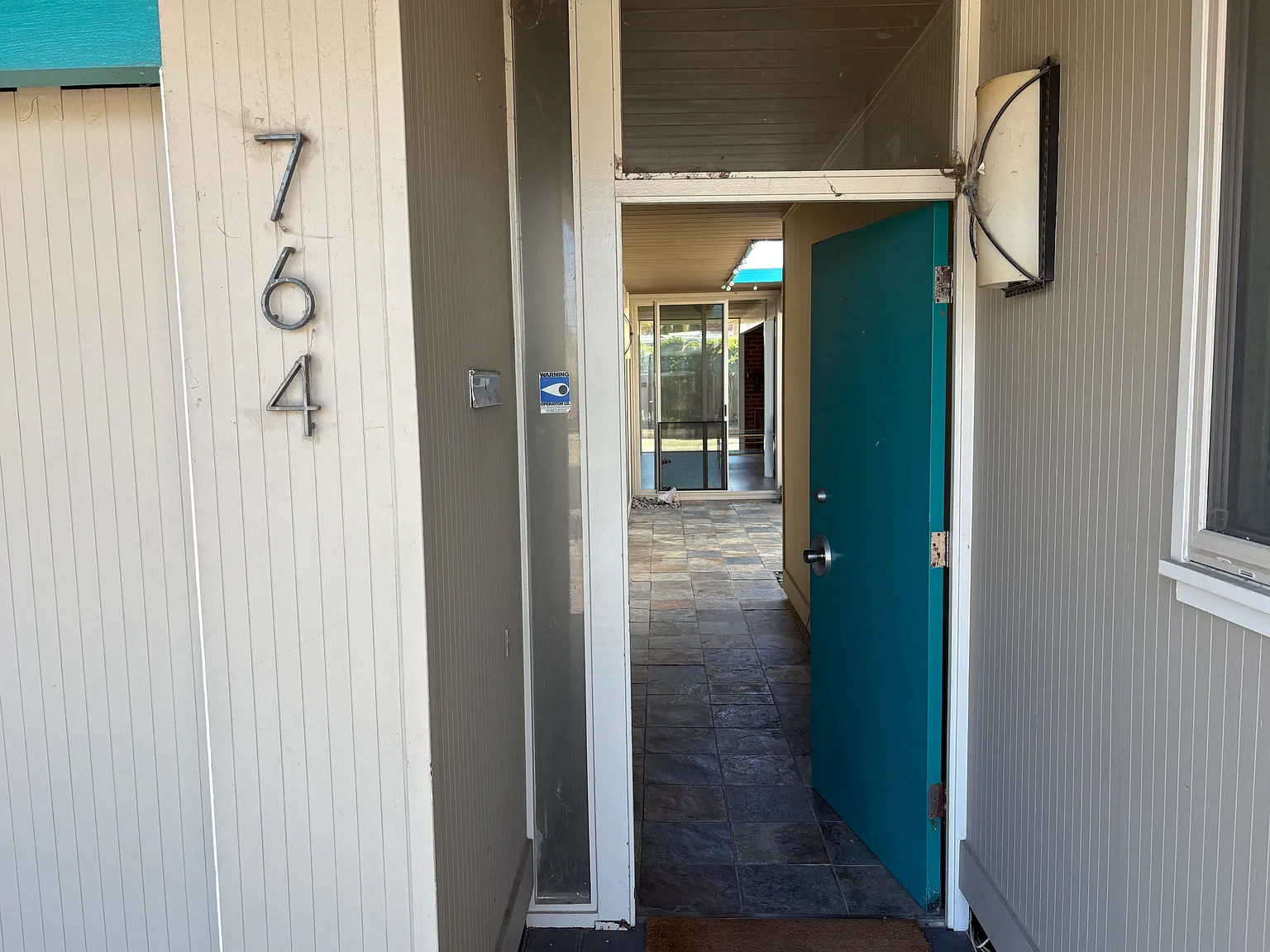 5 bed, 1930 sqft, $6,500 — Photo 2