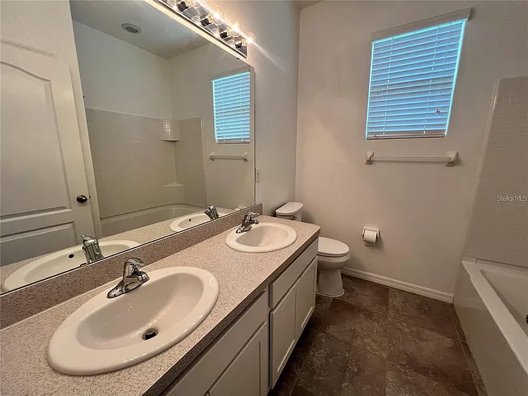32995 Windelstraw Dr — Photo 15