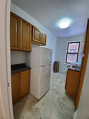5th image of 35-15 75th St #109
