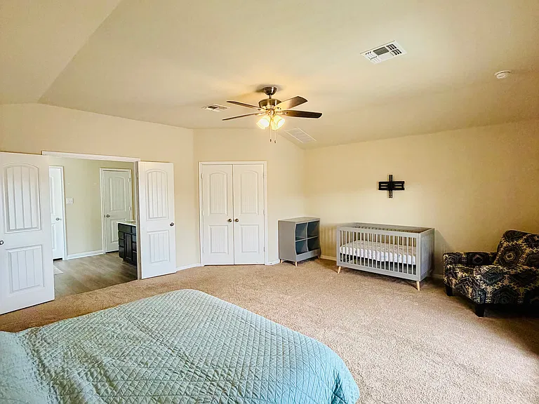 3301 Aubree Katherine Dr — Photo 22