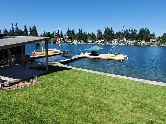 Access to waterfront, dock, and patio cover