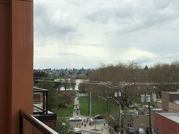 2nd image of 401 NE 71st St APT 504