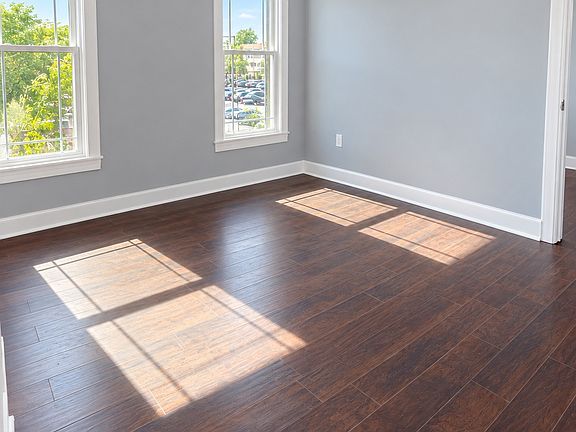 3rd image of 75 Fulton St Floor 2