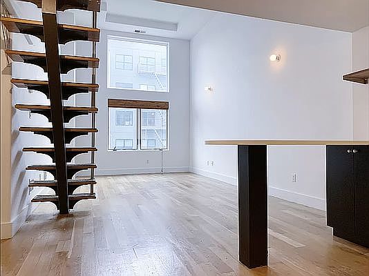 1st image of 94 Meserole St APT 2B