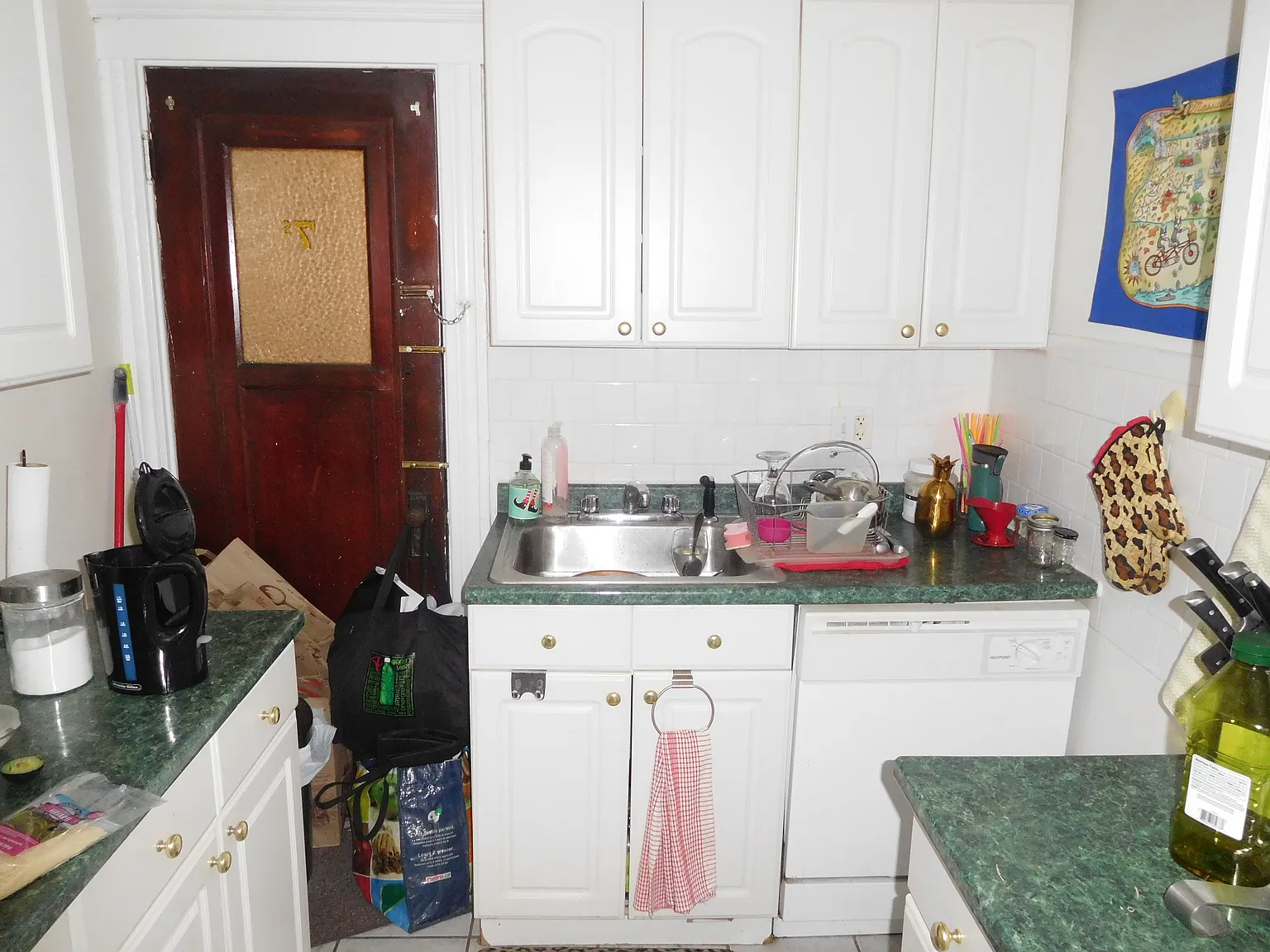 36-44 Quint Ave — Photo 2
