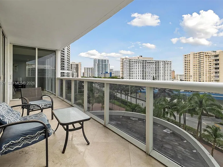 1800 S Ocean Dr #608 — Photo 22