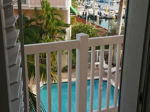 Private Master Balcony