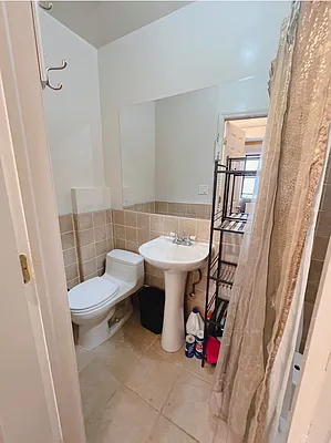 Rented by Oxford Property Group | media 5