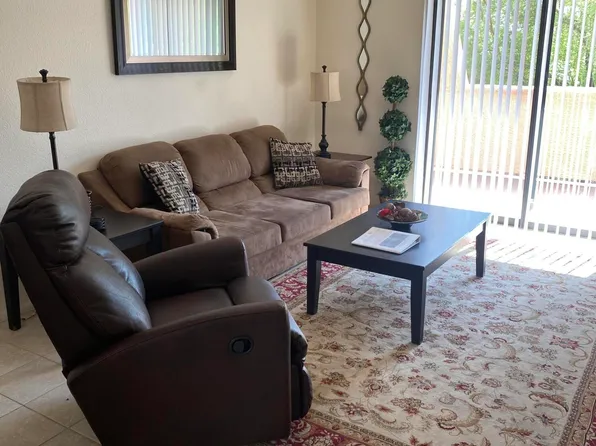 540 S West Rd APT 14, Wickenburg, AZ 85390