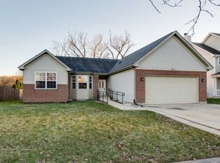 947 Brassfield Ave, Romeoville, IL 60446
