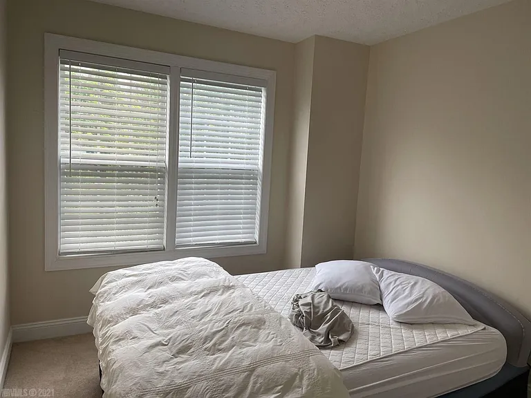 265 Bronze Leaf Dr NW — Photo 9