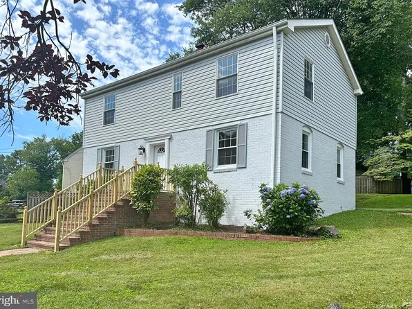 6909 Kincaid Ave, Falls Church, VA 22042