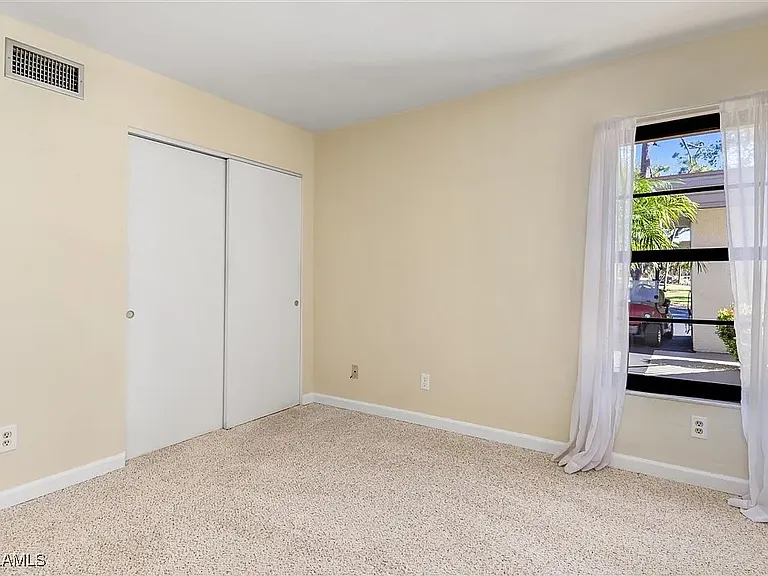 5625 Trailwinds Dr #412 — Photo 31