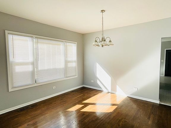 5th image of 10506 S Eggleston Ave