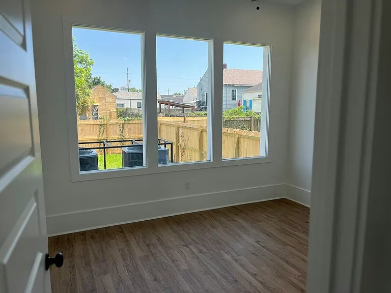 1662 N Tonti St #1A — Photo 14