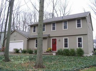 1999 Cimarron Dr, Okemos, MI