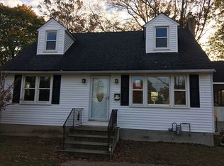 215 W Brooke Ave, Magnolia, NJ 08049