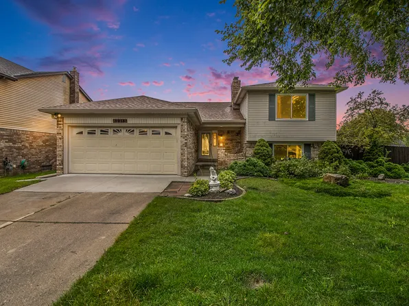 42315 Hanford Rd, Canton, MI 48187