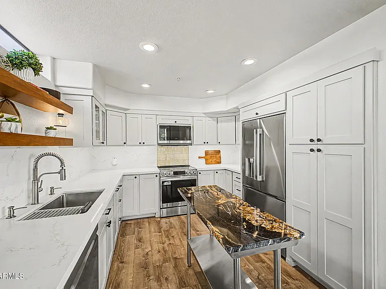 7400 E Gainey Club Dr #208 — Photo 14