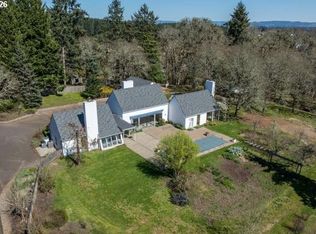 3251 SW Redmond Hill Rd, McMinnville, OR