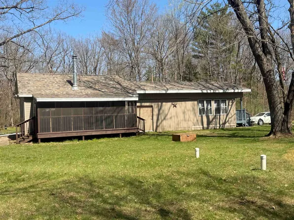W5888 County Road H, Wild Rose, WI 54984