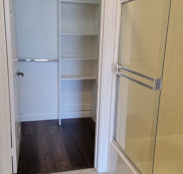 9263 Regents Rd #B305 — Photo 8