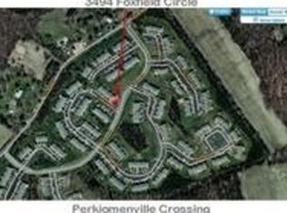 3494 Foxfield Cir, Perkiomenville, PA 18074