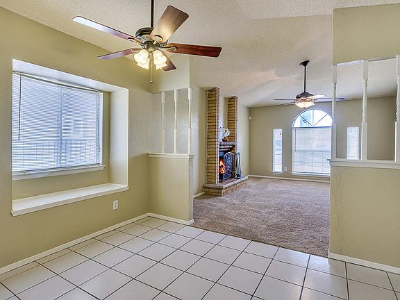 3rd image of 12424 Carlos Bombach Ave