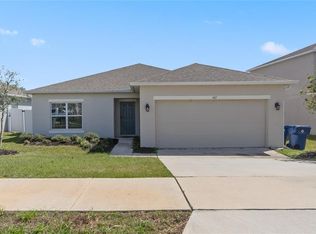 407 Kestrel Dr, Groveland, FL 34736