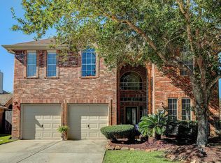 3802 Sunrise Dr, Pearland, TX 77581