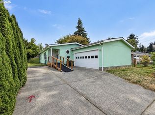 1454 Myrtle Ave, Coos Bay, OR 97420