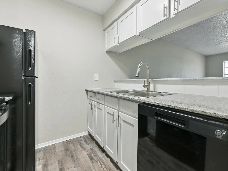 Canyon Creek Apartments