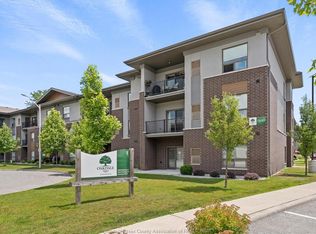 5840 Newman Blvd #204, Lasalle, ON