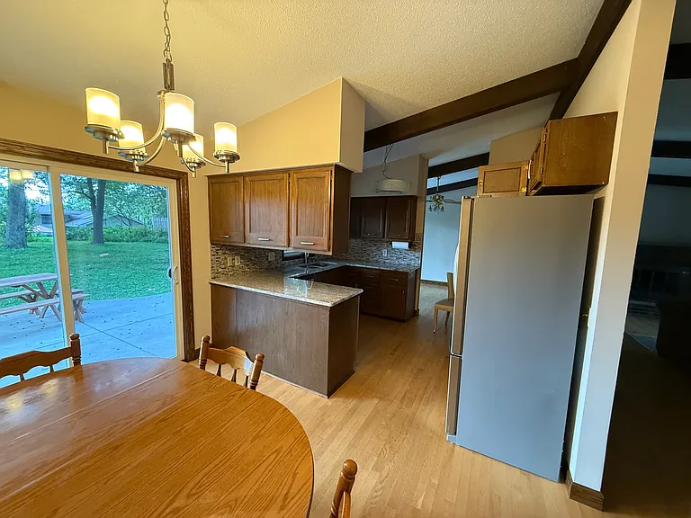 5610 Matterhorn Dr NE — Photo 9