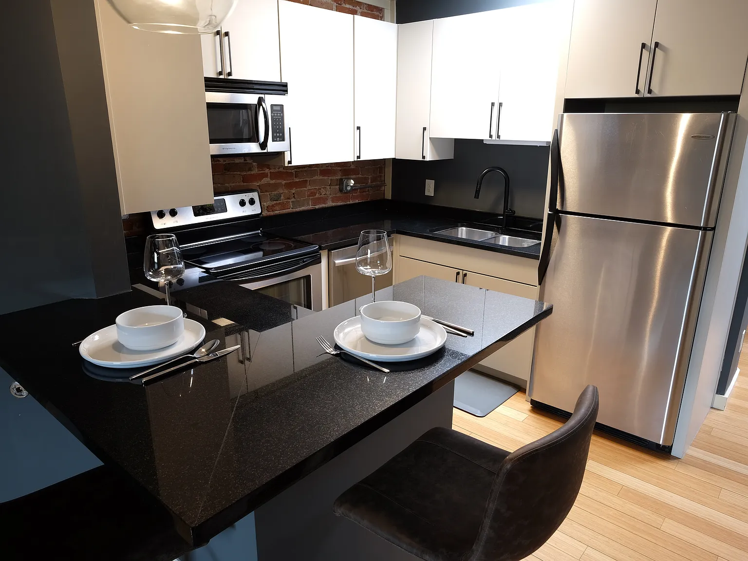 1 bed, 600 sqft, $1,750 — Photo 4