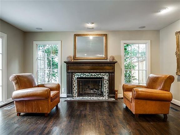 5th image of 3009 Bryn Mawr Dr