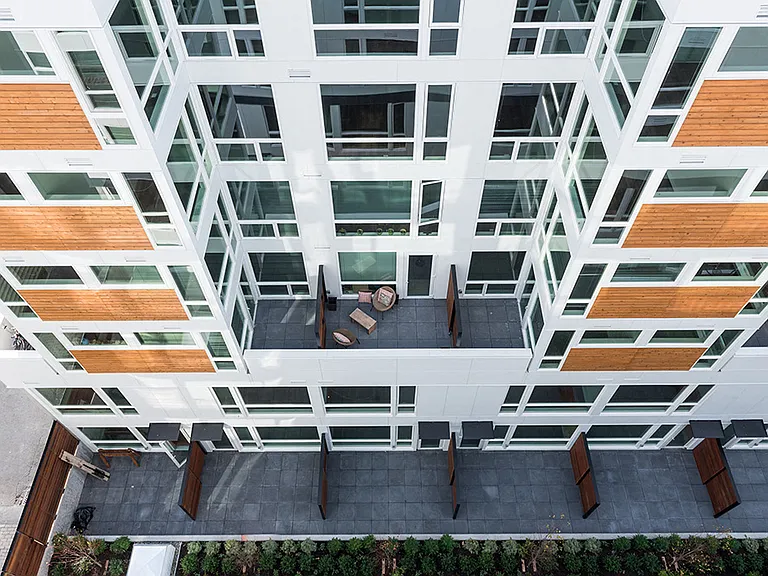 Rooster Apartments — Photo 13