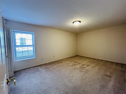 17 Rosewood Ct #103 — Photo 11